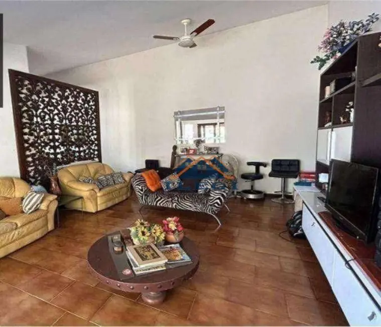 Casa de Condomínio com 2 quartos à venda, 1600m2 em Marambaia, Vinhedo - SP - imagem 6 Foto 6 de Casa de Condomínio com 2 quartos à venda, 1600m2 em Marambaia, Vinhedo - SP