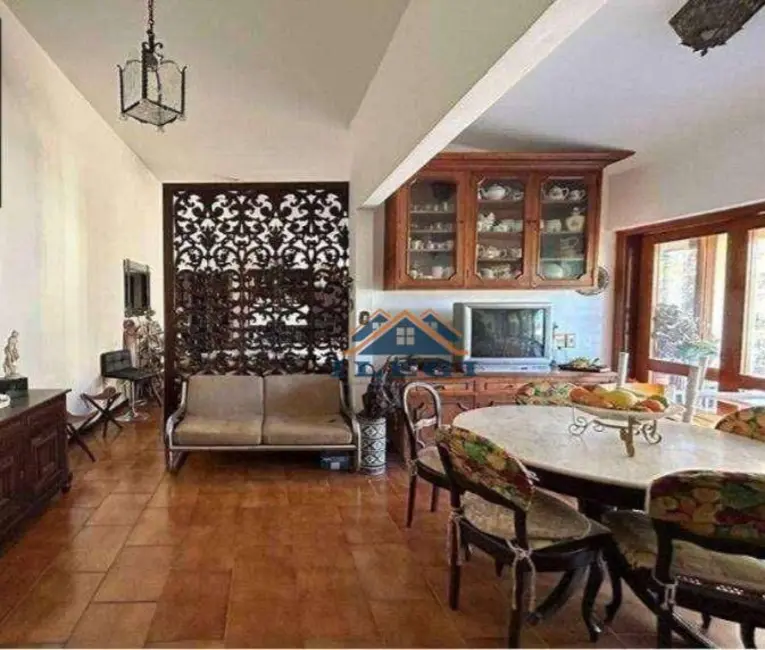 Casa de Condomínio com 2 quartos à venda, 1600m2 em Marambaia, Vinhedo - SP - imagem 5 Foto 5 de Casa de Condomínio com 2 quartos à venda, 1600m2 em Marambaia, Vinhedo - SP