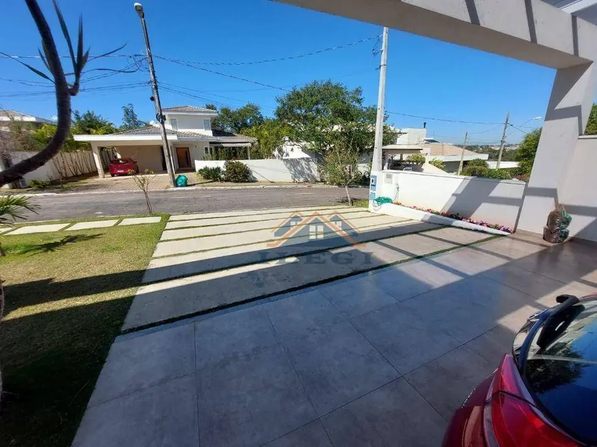 Foto 8 de Casa de Condomínio com 3 quartos à venda, 1000m2 em Vista Alegre, Vinhedo - SP