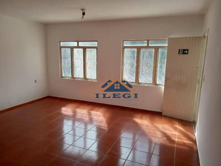 Casa com 2 quartos para alugar, 300m2 em Nova Vinhedo, Vinhedo - SP - imagem 3 Foto 3 de Casa com 2 quartos para alugar, 300m2 em Nova Vinhedo, Vinhedo - SP