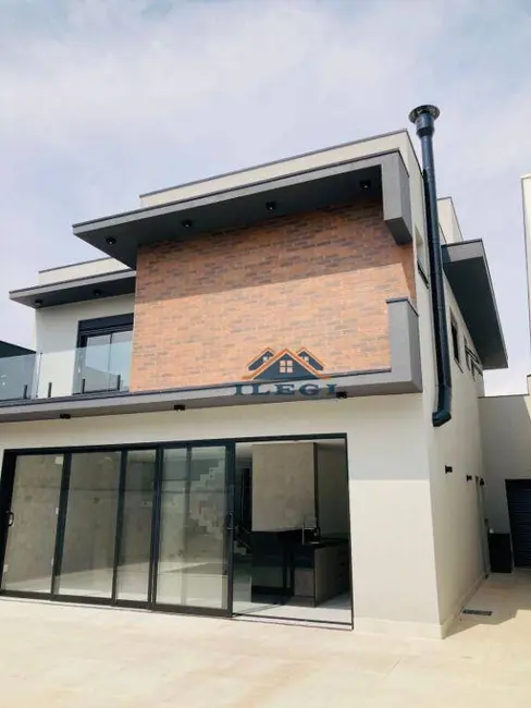 Casa de Condomínio com 3 quartos à venda, 308m2 em Jardim São Marcos, Valinhos - SP - imagem 3 Foto 3 de Casa de Condomínio com 3 quartos à venda, 308m2 em Jardim São Marcos, Valinhos - SP