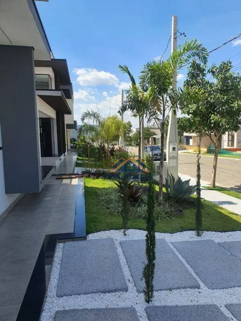 Casa de Condomínio com 3 quartos à venda, 300m2 em Itupeva - SP - imagem 4 Foto 4 de Casa de Condomínio com 3 quartos à venda, 300m2 em Itupeva - SP