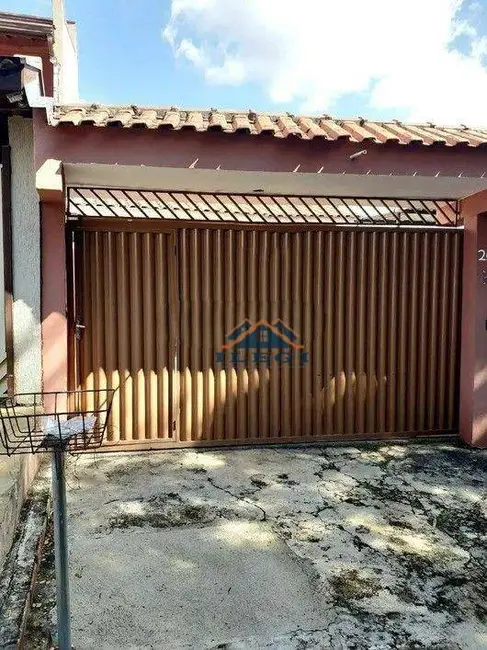 Foto 1 de Casa com 4 quartos à venda, 230m2 em João XXIII, Vinhedo - SP