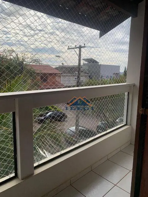 Foto 5 de Casa de Condomínio com 4 quartos à venda e para alugar, 200m2 em Pinheirinho, Vinhedo - SP