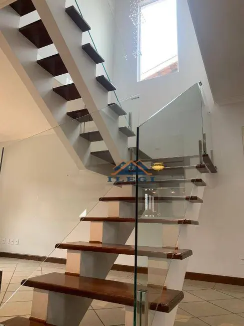 Foto 9 de Casa de Condomínio com 4 quartos à venda e para alugar, 200m2 em Pinheirinho, Vinhedo - SP