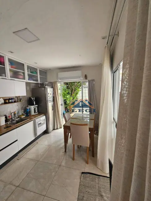 Casa com 2 quartos à venda, 125m2 em Santa Maria, Osasco - SP - imagem 9 Foto 9 de Casa com 2 quartos à venda, 125m2 em Santa Maria, Osasco - SP