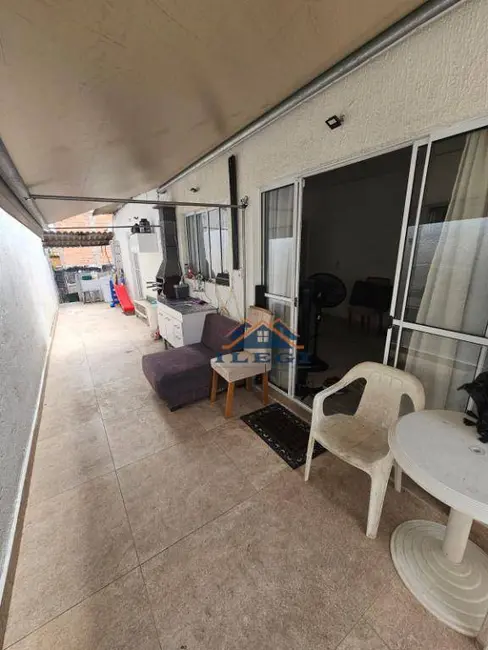 Casa com 2 quartos à venda, 125m2 em Santa Maria, Osasco - SP - imagem 7 Foto 7 de Casa com 2 quartos à venda, 125m2 em Santa Maria, Osasco - SP