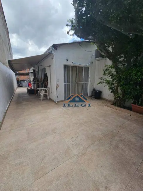 Casa com 2 quartos à venda, 125m2 em Santa Maria, Osasco - SP - imagem 3 Foto 3 de Casa com 2 quartos à venda, 125m2 em Santa Maria, Osasco - SP