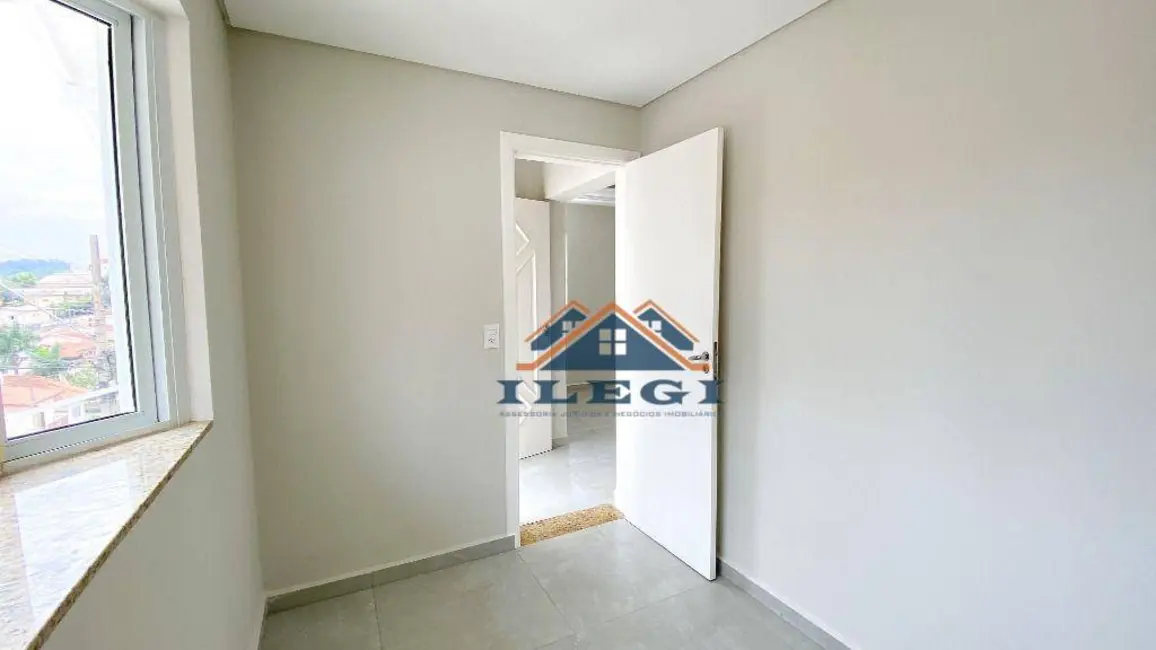 Casa com 3 quartos à venda, 250m2 em Santa Rosa, Vinhedo - SP - imagem 6 Foto 6 de Casa com 3 quartos à venda, 250m2 em Santa Rosa, Vinhedo - SP