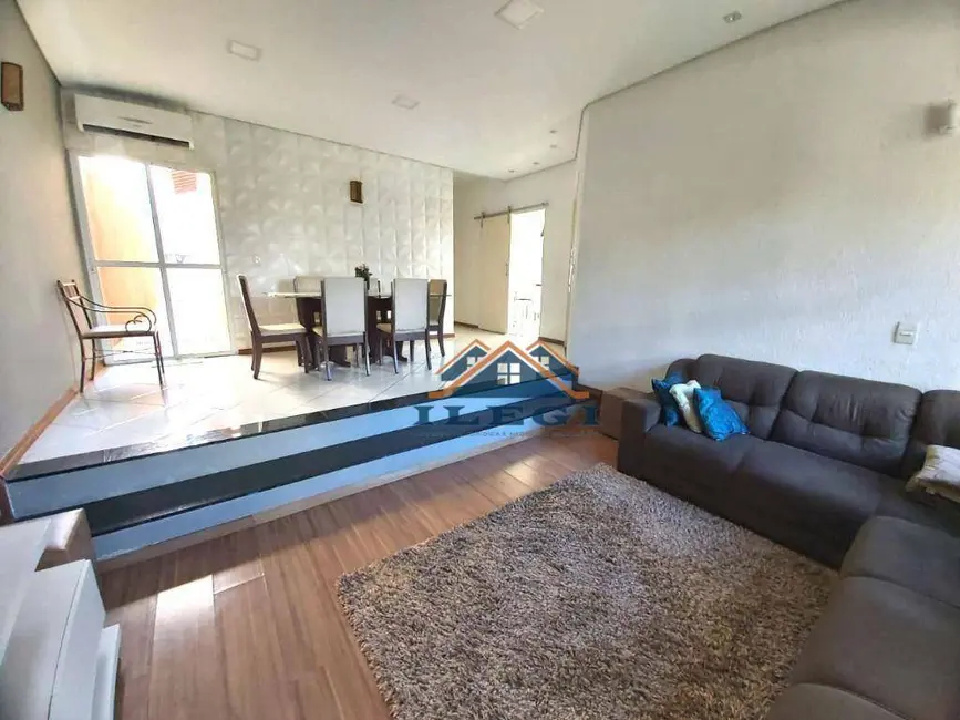 Foto 1 de Casa de Condomínio com 3 quartos à venda, 275m2 em Santa Claudina, Vinhedo - SP