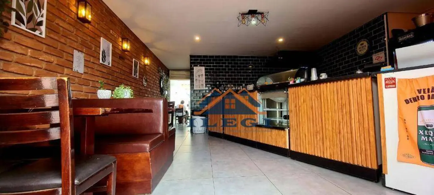 Sala Comercial para alugar, 260m2 em Centro, Vinhedo - SP - imagem 3 Foto 3 de Sala Comercial para alugar, 260m2 em Centro, Vinhedo - SP