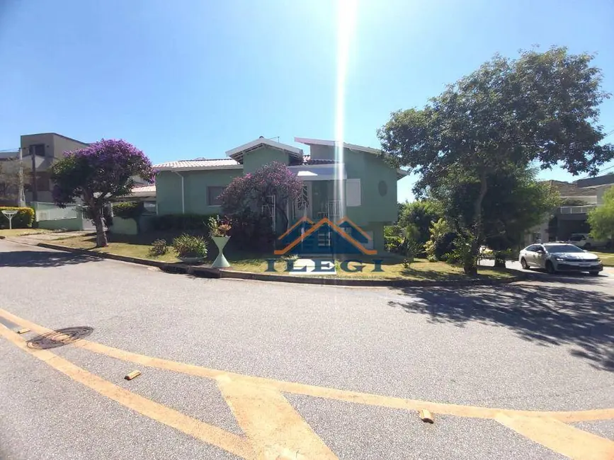 Foto 2 de Casa de Condomínio com 3 quartos para alugar, 342m2 em Vinhedo - SP