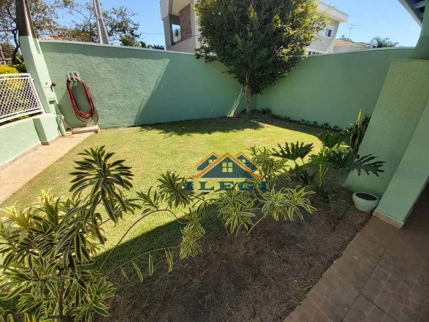 Foto 5 de Casa de Condomínio com 3 quartos para alugar, 342m2 em Vinhedo - SP
