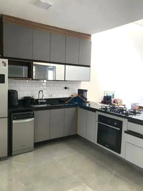 Foto 3 de Casa com 3 quartos à venda, 250m2 em Marambaia, Vinhedo - SP