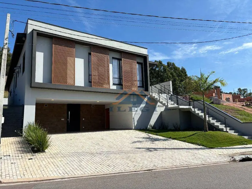 Foto 3 de Casa de Condomínio com 3 quartos à venda, 731m2 em Observatório, Vinhedo - SP