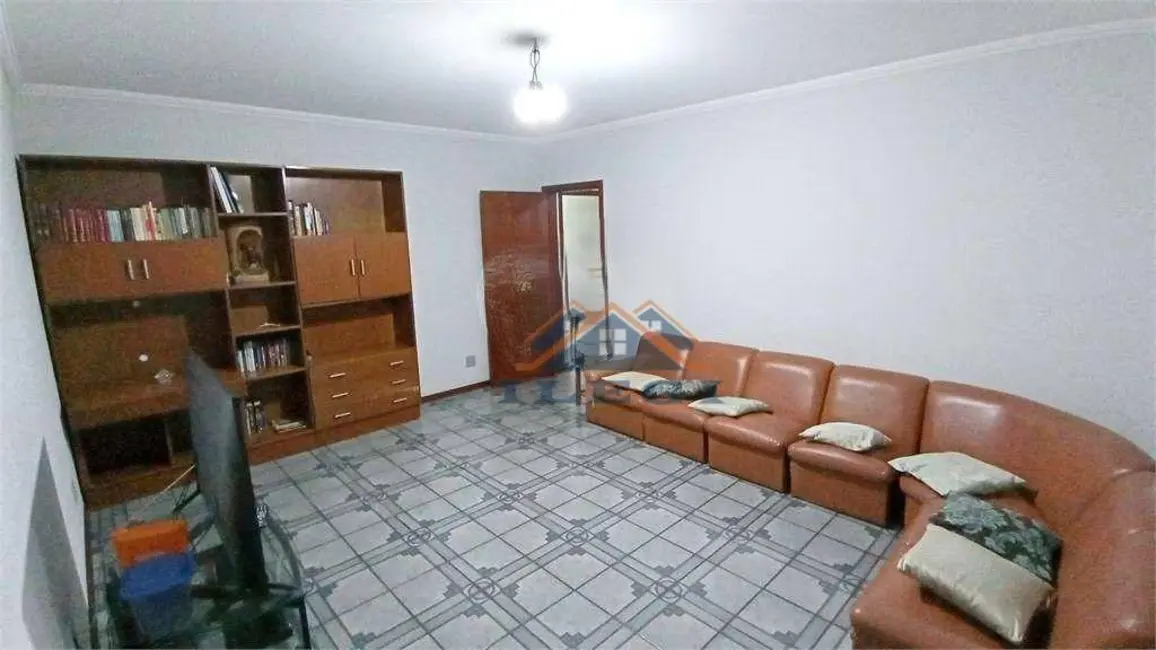 Casa com 5 quartos à venda, 330m2 em Nova Vinhedo, Vinhedo - SP - imagem 2 Foto 2 de Casa com 5 quartos à venda, 330m2 em Nova Vinhedo, Vinhedo - SP