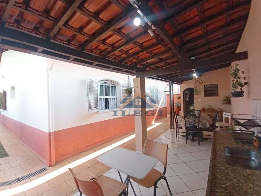 Foto 5 de Casa com 3 quartos à venda, 200m2 em Santa Rosa, Vinhedo - SP