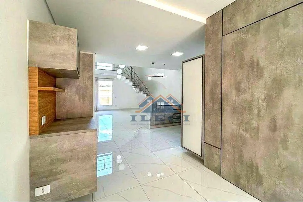 Casa de Condomínio com 3 quartos à venda, 600m2 em Bosque, Vinhedo - SP - imagem 5 Foto 5 de Casa de Condomínio com 3 quartos à venda, 600m2 em Bosque, Vinhedo - SP