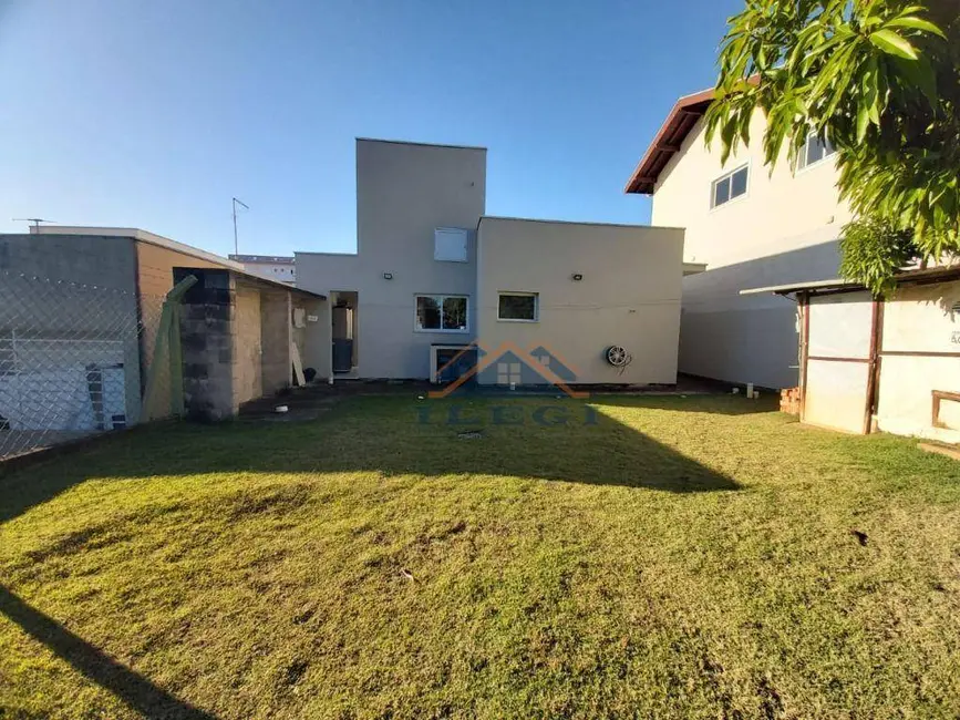 Foto 3 de Casa com 3 quartos à venda, 281m2 em João XXIII, Vinhedo - SP