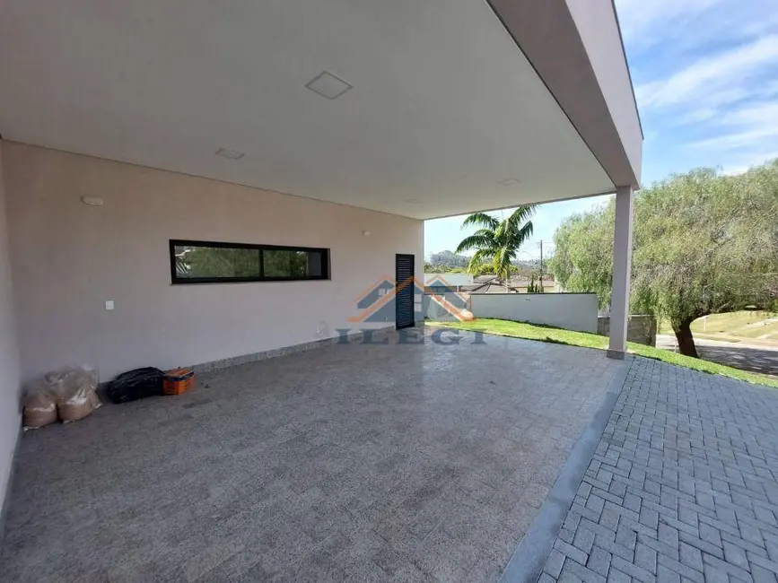 Foto 5 de Casa de Condomínio com 3 quartos à venda, 620m2 em Louveira - SP