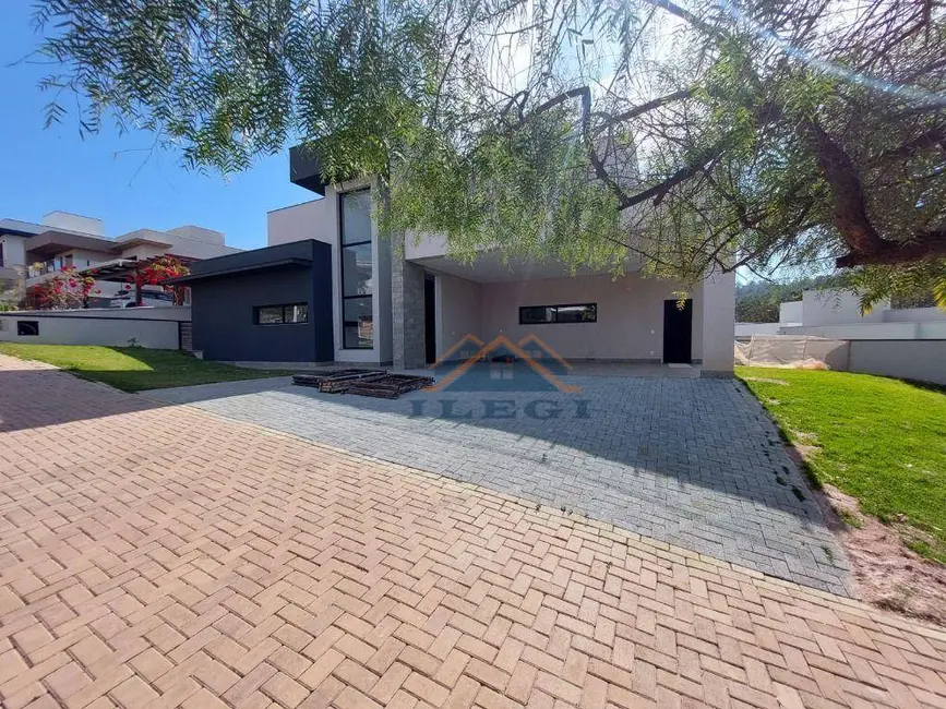 Foto 6 de Casa de Condomínio com 3 quartos à venda, 620m2 em Louveira - SP