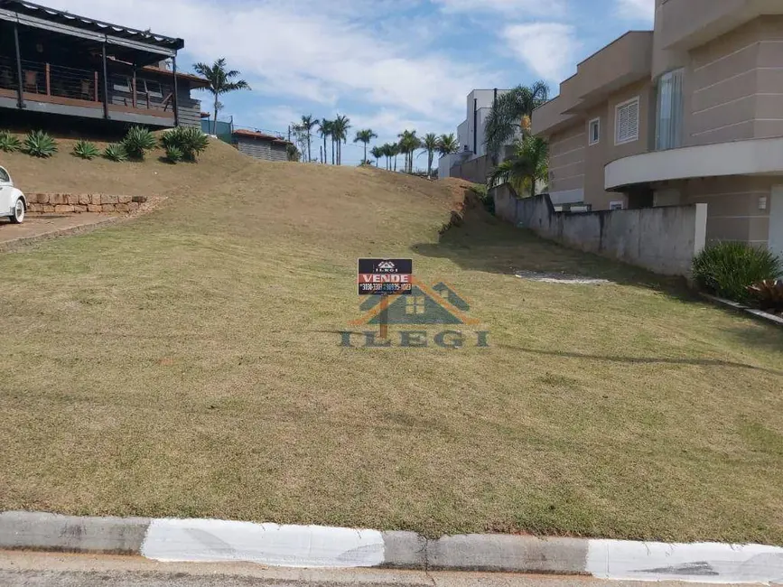 Foto 1 de Terreno / Lote à venda, 620m2 em Louveira - SP