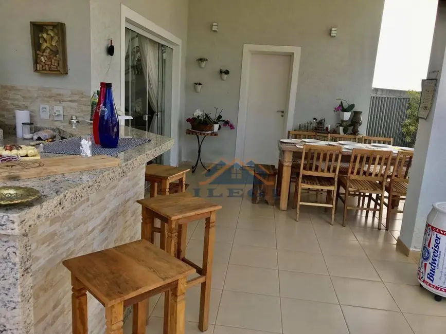 Casa de Condomínio com 3 quartos para alugar, 800m2 em Cachoeira, Vinhedo - SP - imagem 9 Foto 9 de Casa de Condomínio com 3 quartos para alugar, 800m2 em Cachoeira, Vinhedo - SP