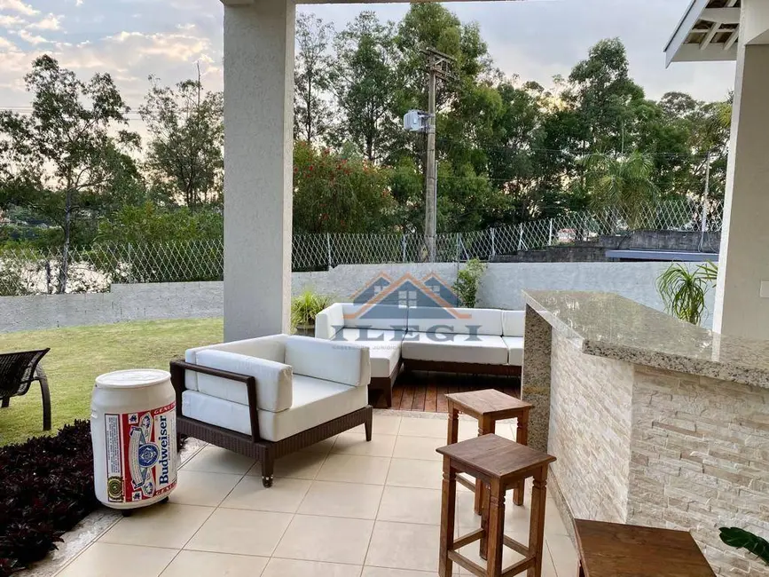 Casa de Condomínio com 3 quartos para alugar, 800m2 em Cachoeira, Vinhedo - SP - imagem 7 Foto 7 de Casa de Condomínio com 3 quartos para alugar, 800m2 em Cachoeira, Vinhedo - SP