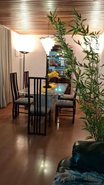 Foto 8 de Casa com 3 quartos para alugar, 300m2 em Jardim Cristina, Jundiai - SP