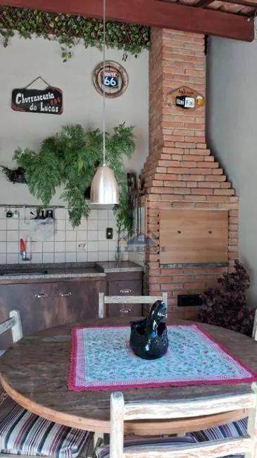 Foto 2 de Casa com 3 quartos para alugar, 300m2 em Jardim Cristina, Jundiai - SP