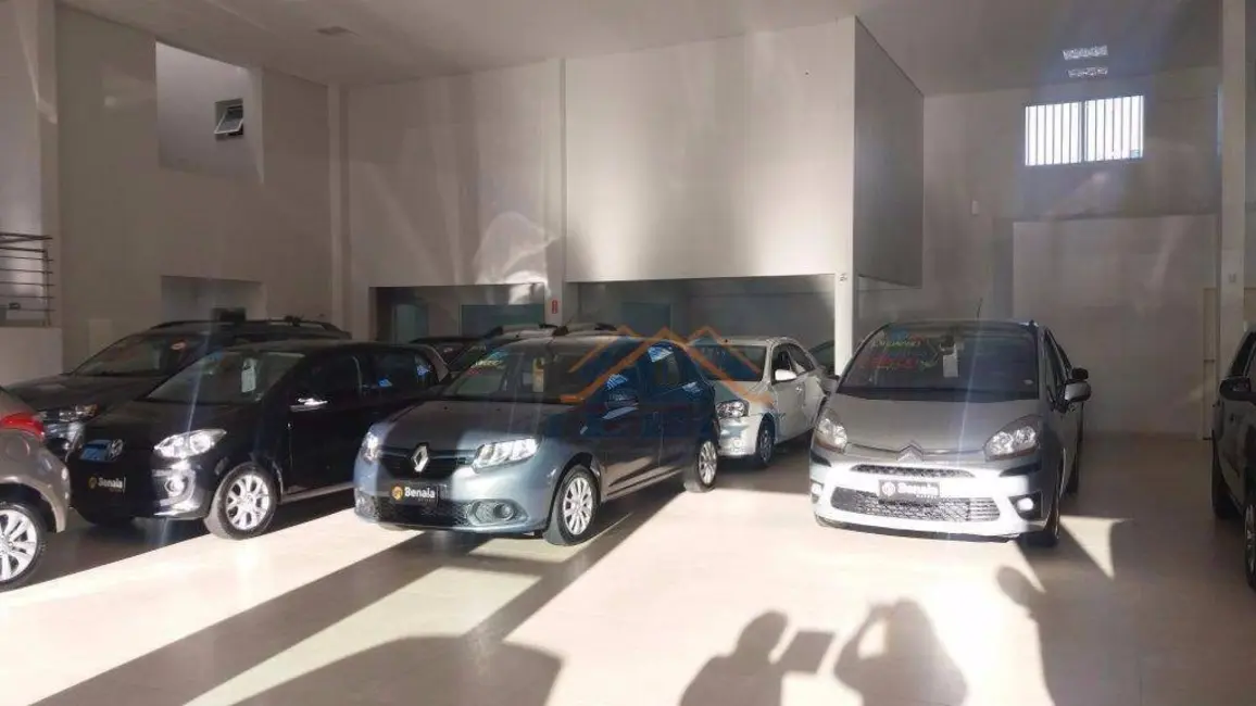 Armazém / Galpão à venda e para alugar, 798m2 em Vila Angeli, Valinhos - SP - imagem 6 Foto 6 de Armazém / Galpão à venda e para alugar, 798m2 em Vila Angeli, Valinhos - SP