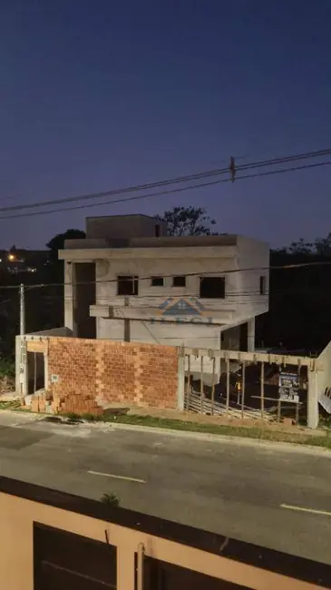Foto 2 de Casa com 3 quartos à venda, 250m2 em Pinheirinho, Vinhedo - SP