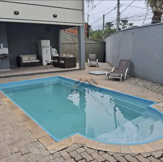 Foto 9 de Casa de Condomínio com 2 quartos à venda, 120m2 em Capela, Vinhedo - SP