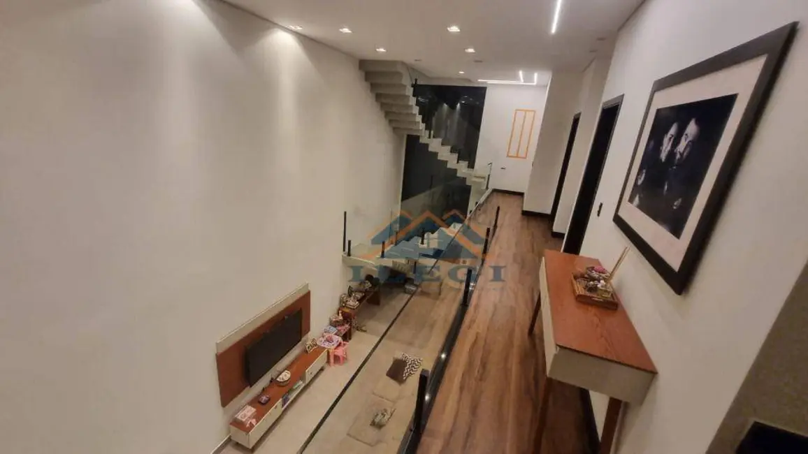 Casa com 3 quartos à venda, 391m2 em Pinheirinho, Vinhedo - SP - imagem 9 Foto 9 de Casa com 3 quartos à venda, 391m2 em Pinheirinho, Vinhedo - SP