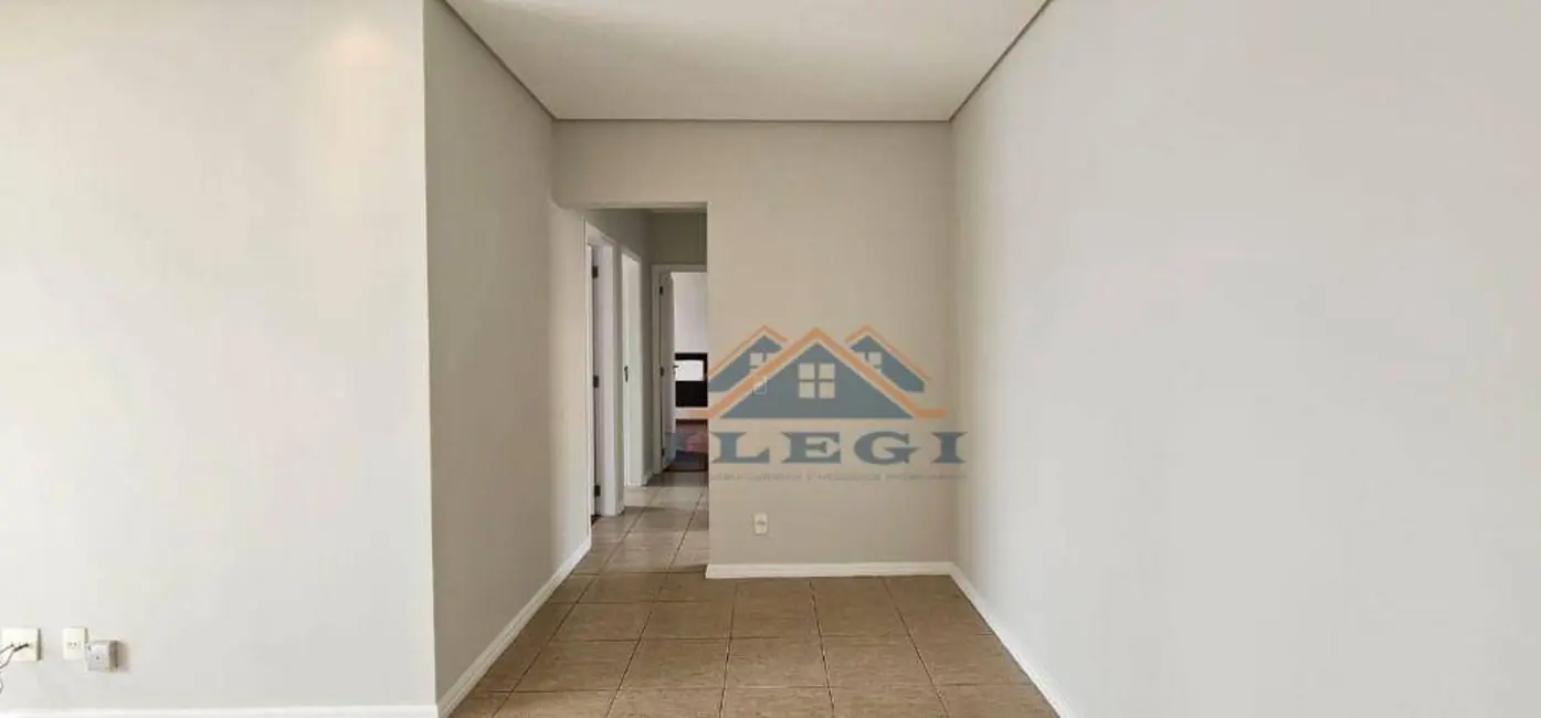 Foto 5 de Apartamento com 3 quartos à venda, 80m2 em Vinhedo - SP