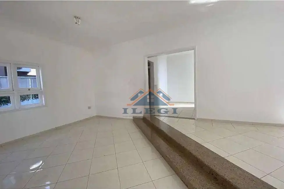 Casa de Condomínio com 3 quartos para alugar, 360m2 em Pinheirinho, Vinhedo - SP - imagem 5 Foto 5 de Casa de Condomínio com 3 quartos para alugar, 360m2 em Pinheirinho, Vinhedo - SP