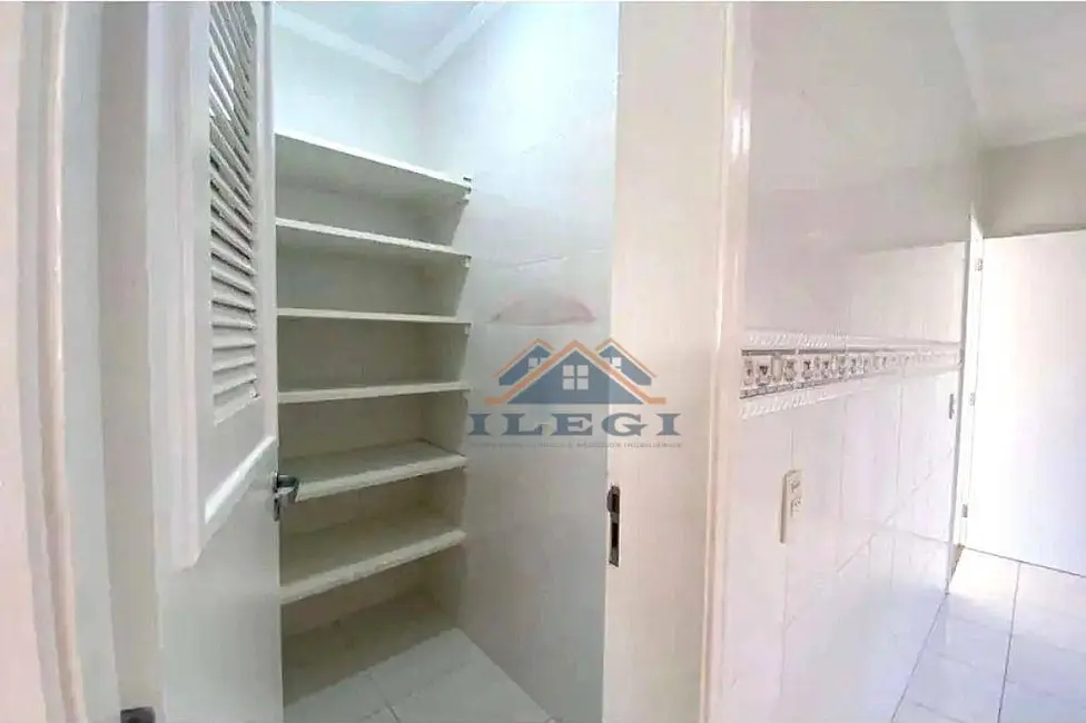 Casa de Condomínio com 3 quartos para alugar, 360m2 em Pinheirinho, Vinhedo - SP - imagem 8 Foto 8 de Casa de Condomínio com 3 quartos para alugar, 360m2 em Pinheirinho, Vinhedo - SP