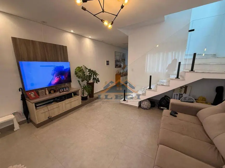 Foto 2 de Casa de Condomínio com 3 quartos à venda, 130m2 em Louveira - SP