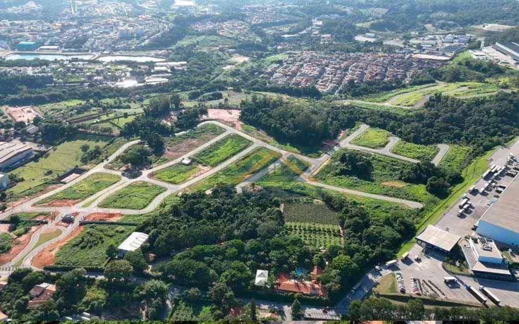 Foto 4 de Terreno / Lote à venda, 300m2 em Louveira - SP