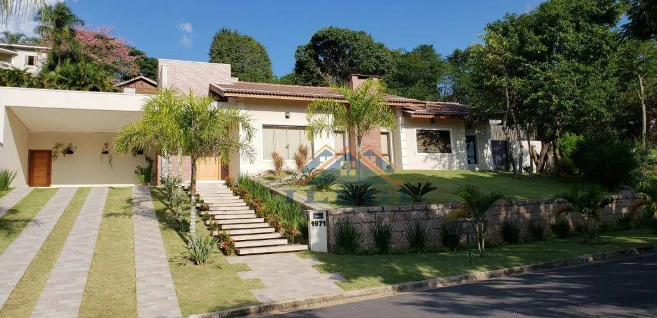 Foto 1 de Casa de Condomínio com 3 quartos à venda, 1342m2 em Vinhedo - SP