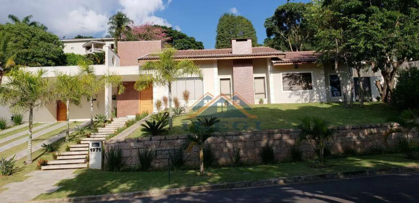 Foto 3 de Casa de Condomínio com 3 quartos à venda, 1342m2 em Vinhedo - SP