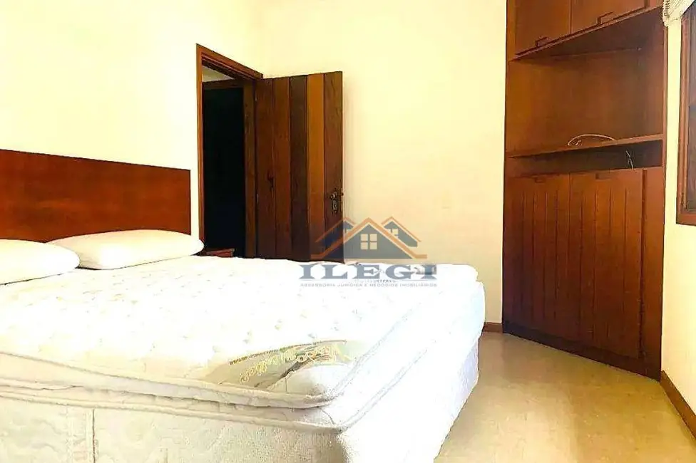 Casa com 3 quartos à venda, 445m2 em Santa Rosa, Vinhedo - SP - imagem 9 Foto 9 de Casa com 3 quartos à venda, 445m2 em Santa Rosa, Vinhedo - SP