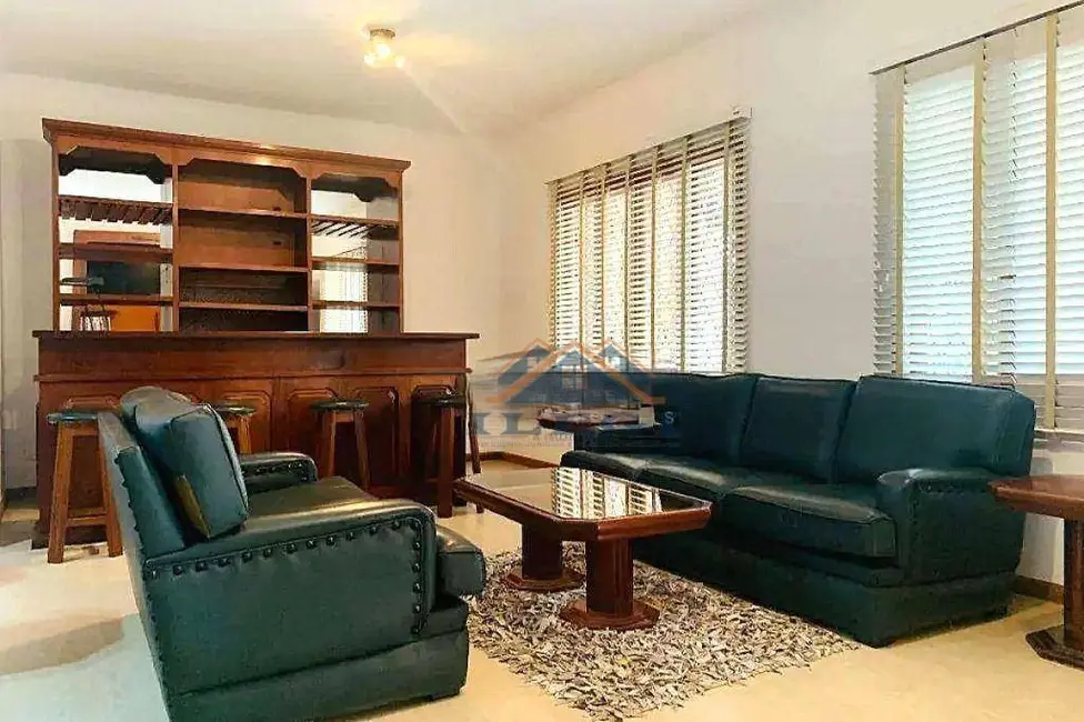 Casa com 3 quartos à venda, 445m2 em Santa Rosa, Vinhedo - SP - imagem 2 Foto 2 de Casa com 3 quartos à venda, 445m2 em Santa Rosa, Vinhedo - SP