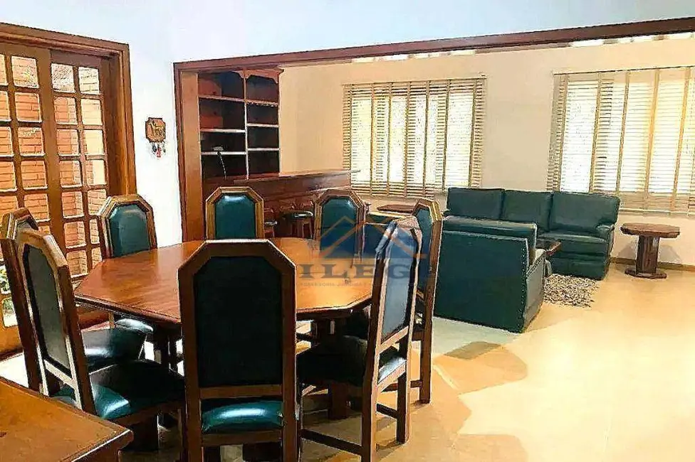 Casa com 3 quartos à venda, 445m2 em Santa Rosa, Vinhedo - SP - imagem 4 Foto 4 de Casa com 3 quartos à venda, 445m2 em Santa Rosa, Vinhedo - SP