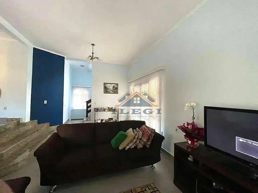 Foto 6 de Casa de Condomínio com 3 quartos à venda, 456m2 em Louveira - SP