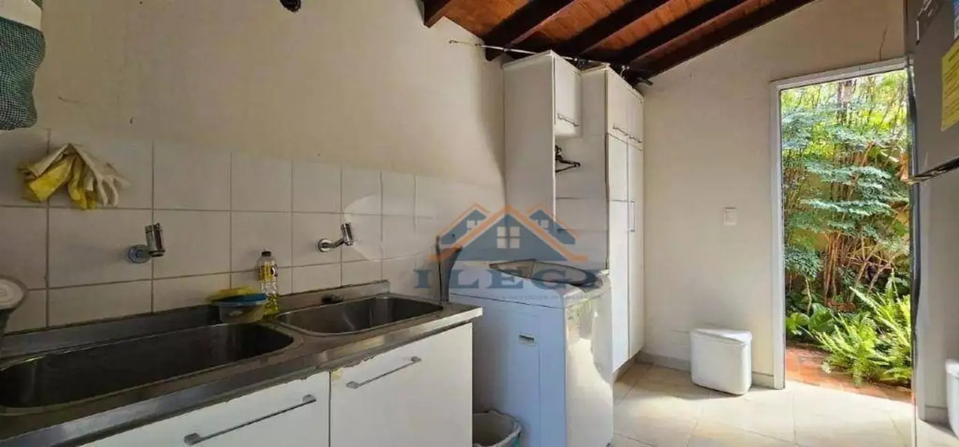 Casa de Condomínio com 3 quartos para alugar, 800m2 em Vista Alegre, Vinhedo - SP - imagem 8 Foto 8 de Casa de Condomínio com 3 quartos para alugar, 800m2 em Vista Alegre, Vinhedo - SP