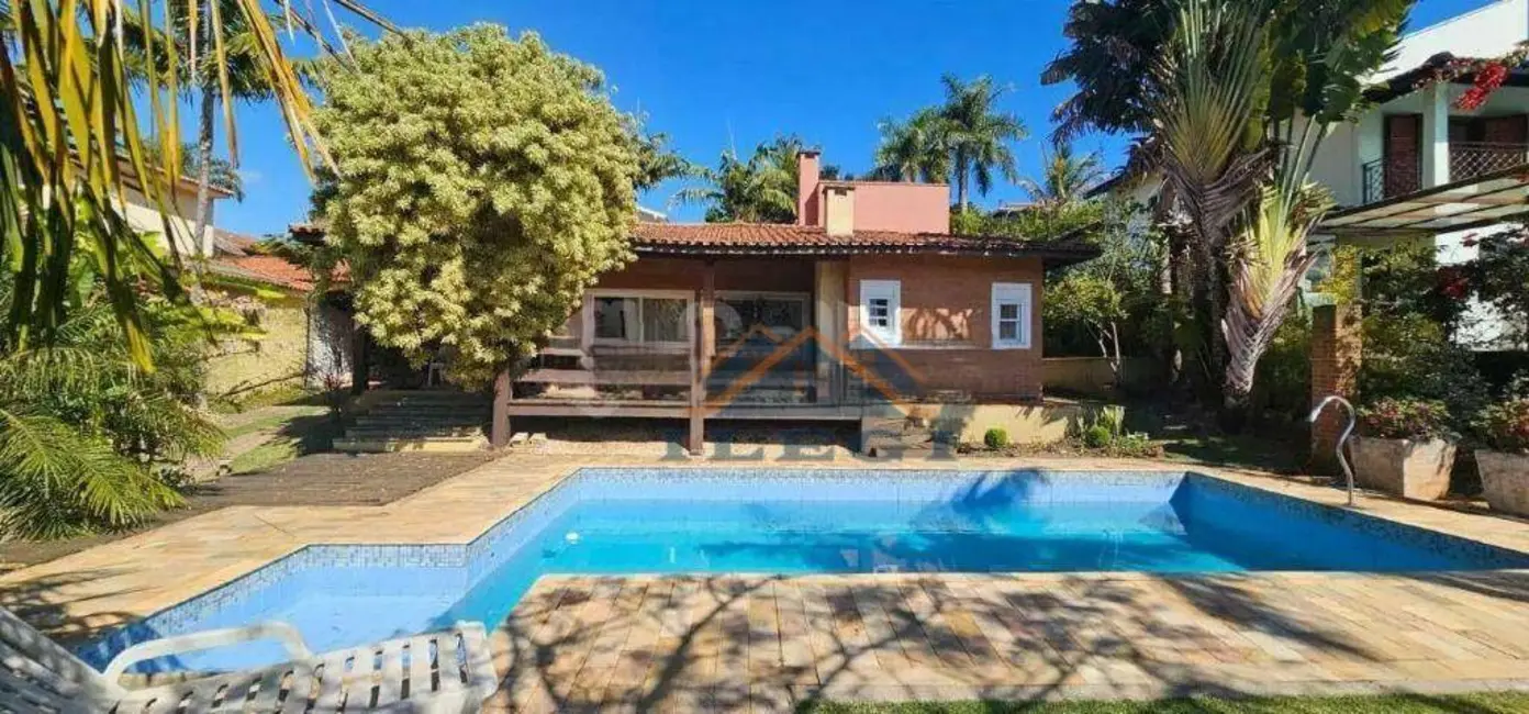 Casa de Condomínio com 3 quartos para alugar, 800m2 em Vista Alegre, Vinhedo - SP - imagem 1 Foto 1 de Casa de Condomínio com 3 quartos para alugar, 800m2 em Vista Alegre, Vinhedo - SP