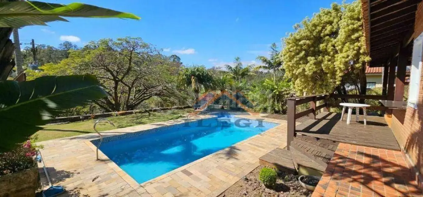 Casa de Condomínio com 3 quartos para alugar, 800m2 em Vista Alegre, Vinhedo - SP - imagem 2 Foto 2 de Casa de Condomínio com 3 quartos para alugar, 800m2 em Vista Alegre, Vinhedo - SP