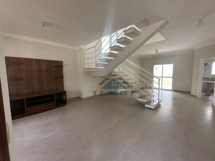 Foto 2 de Casa com 3 quartos à venda, 375m2 em Bosque, Vinhedo - SP