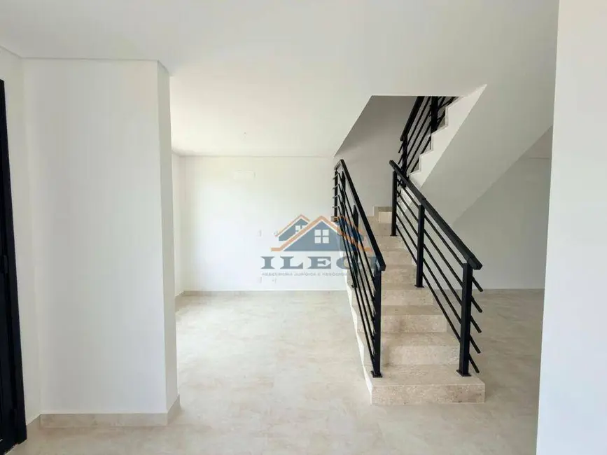 Foto 8 de Casa de Condomínio com 3 quartos para alugar, 155m2 em Cachoeira, Vinhedo - SP